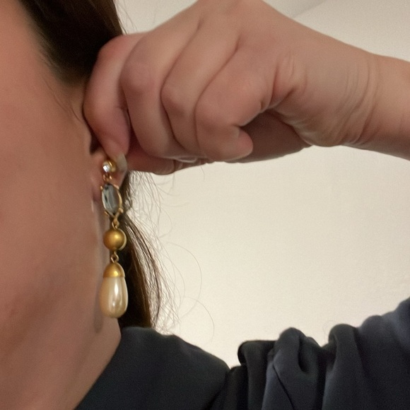 Vintage Gerard Yosca Designer Costume Earrings Stone Pearl Drop NWOT - Picture 6 of 7